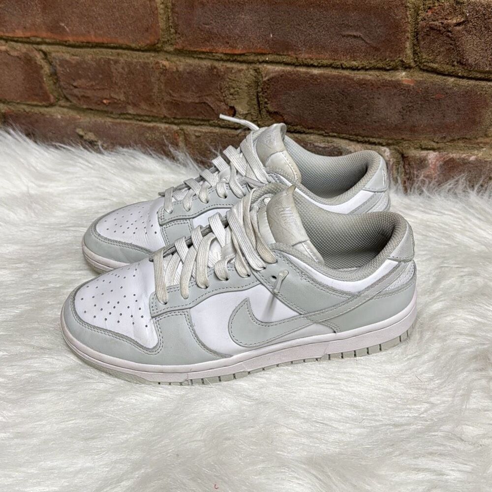 Nike Dunk Women’s Low Photon Dust Sneaker Size 7 - Picture 3 of 8